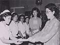 1976년 전남여자고등학교 동창회 장학금 전달 썸네일 이미지